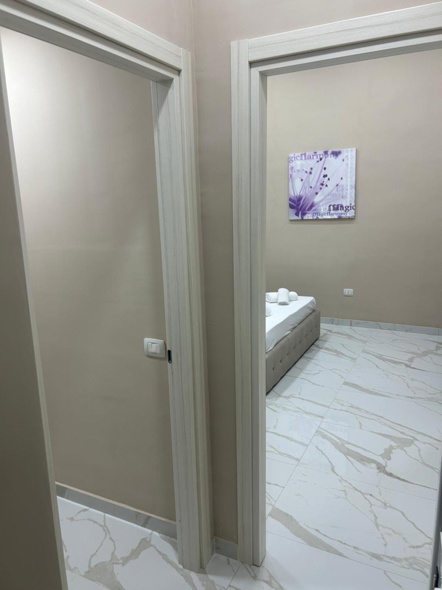 Valentino Caracciolo 105 Appartement *