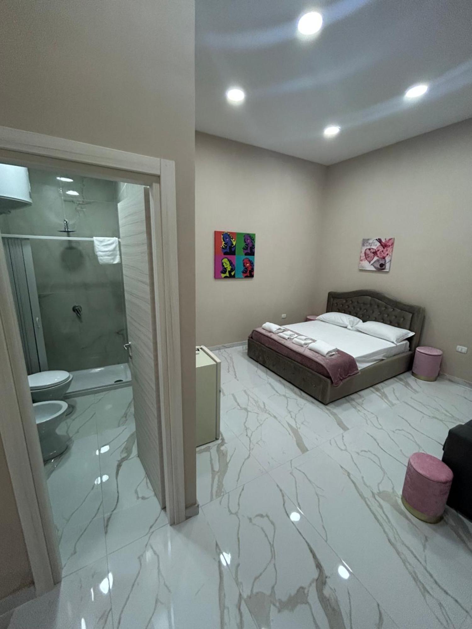 Appartement Valentino Caracciolo 105 *