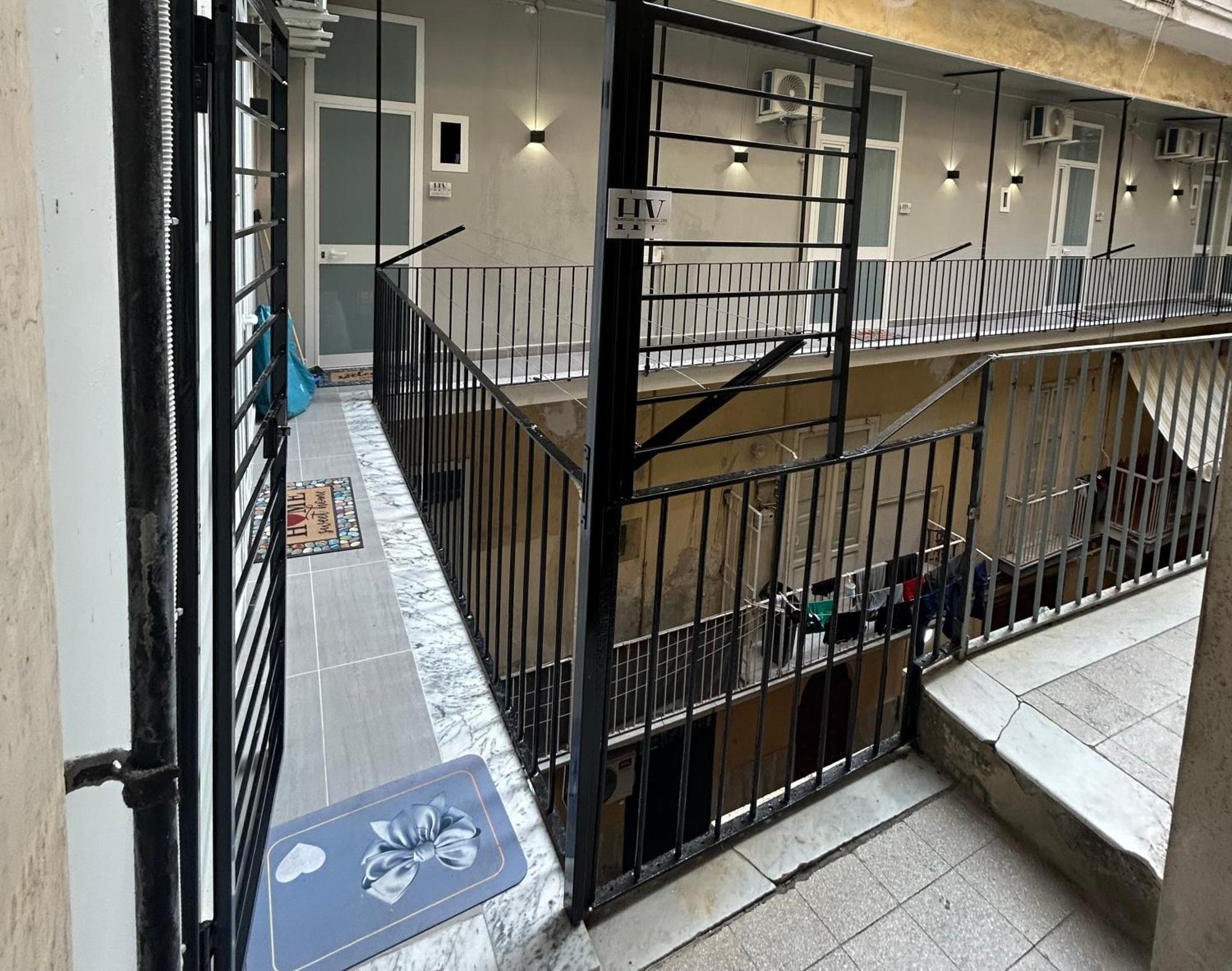 Valentino Caracciolo 105 Appartement *