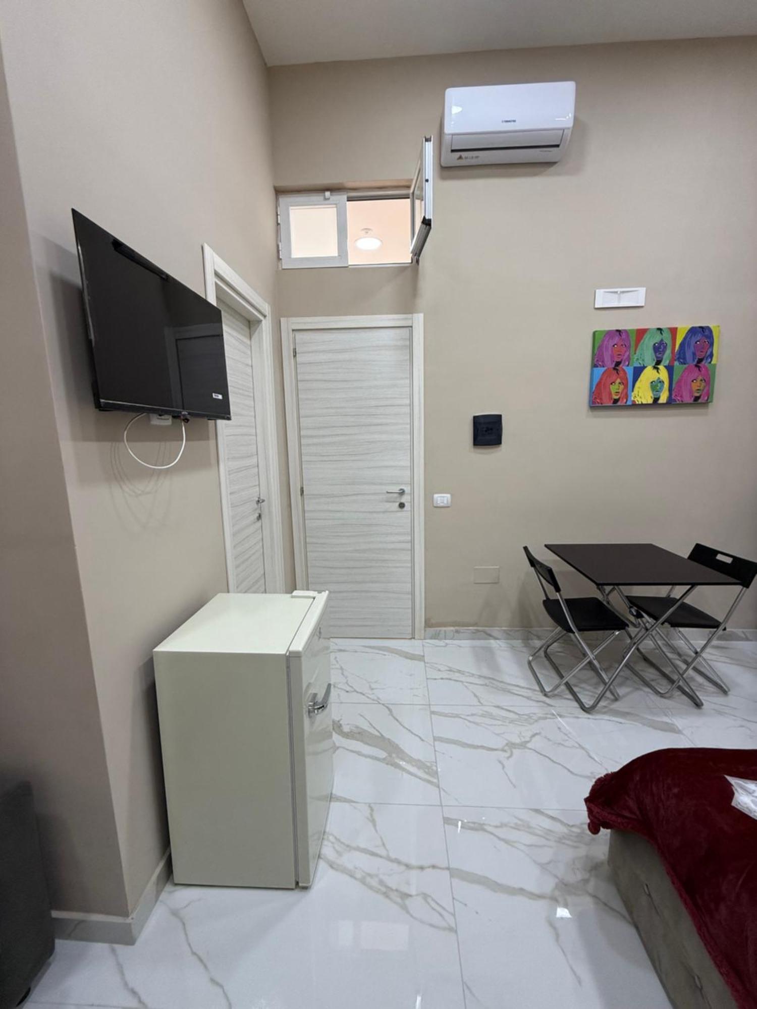 Valentino Caracciolo 105 Appartement Napels