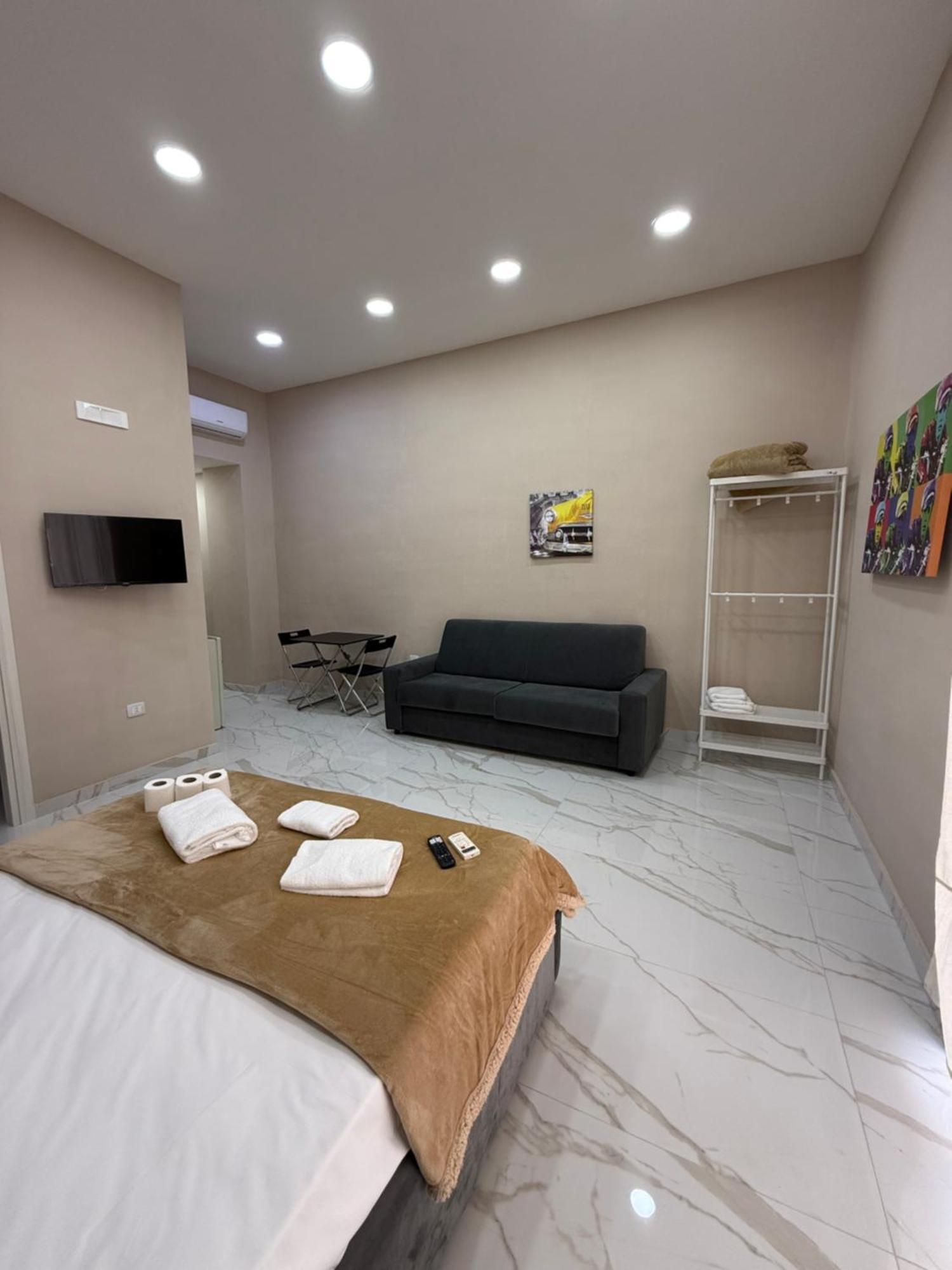 Valentino Caracciolo 105 Appartement *